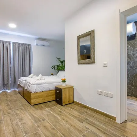 Modern, 1br Penthouse Valletta View Apartamento Tal-Pietà