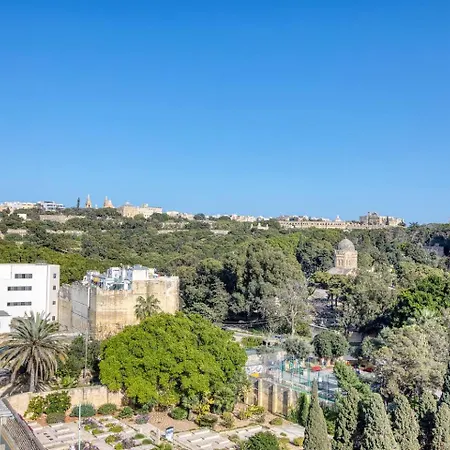 Modern, 1br Penthouse Valletta View Tal-Pietà