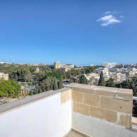 Apartamento Modern, 1br Penthouse Valletta View *